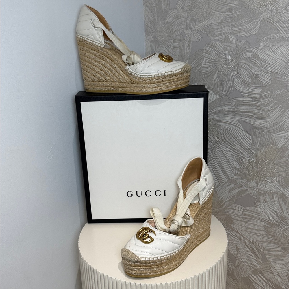 Gucci White Leather GG Marmont Espadrille Wedges Platform 39